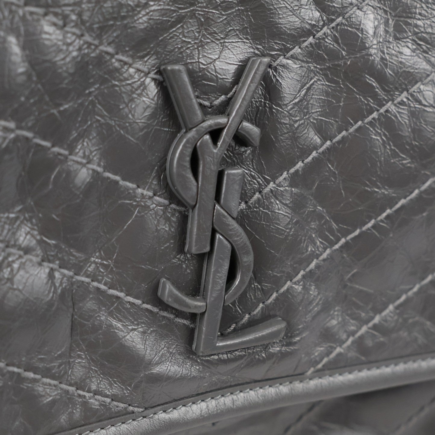 SAINT LAURENT 498894 0EN04 NIKI MEDIUM SHOULDER BAG