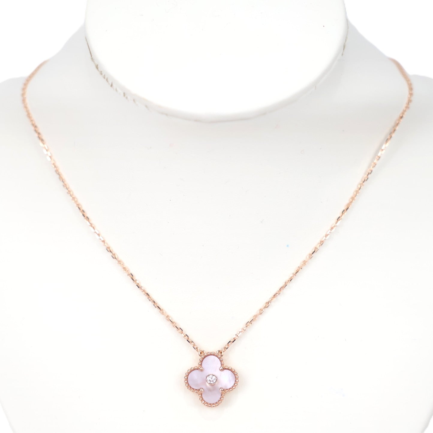 Van Cleef ＆ Arpels VCARPM0P00 Vintage Alhambra 2025 Holiday Necklace