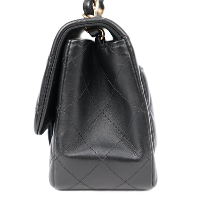 CHANEL 35200 CLASSIC FLAP CROSSBODY BAG