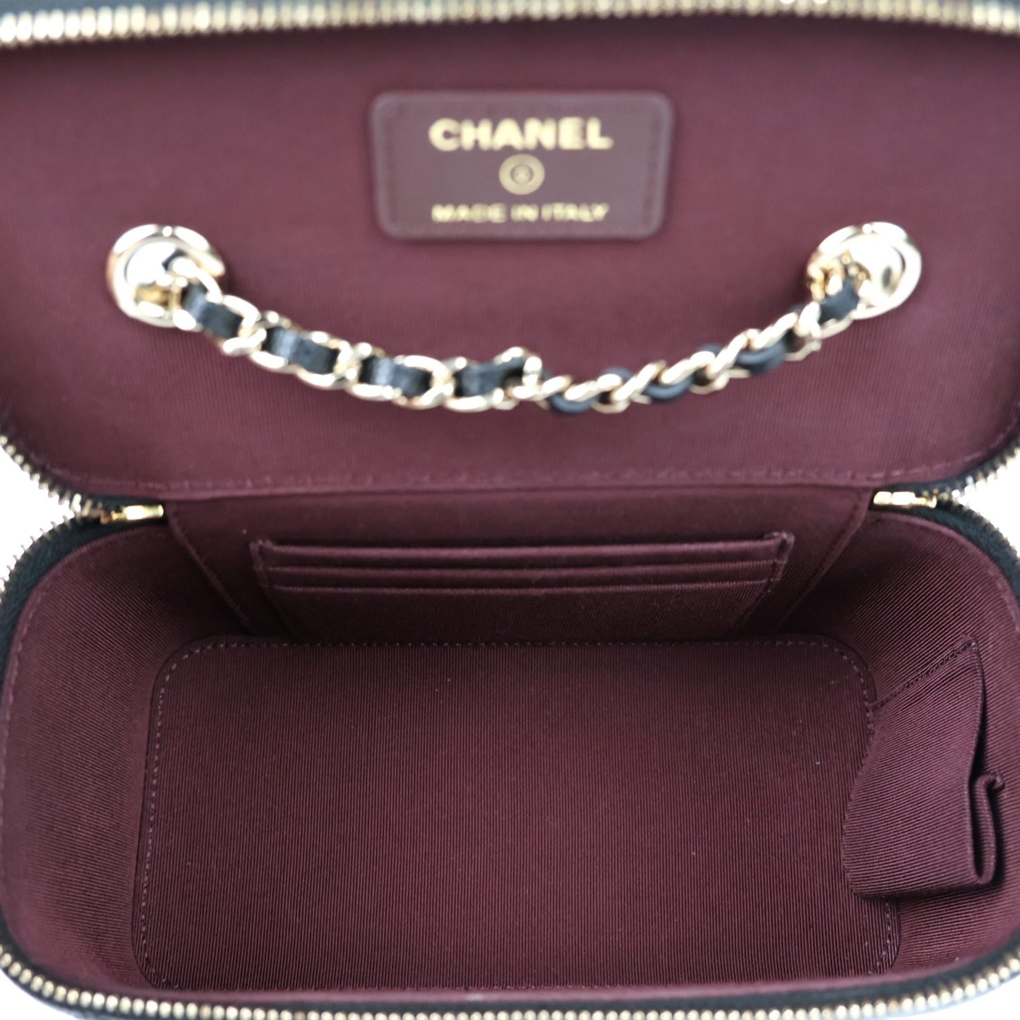 CHANEL AP1341 CLASSIC VANITY BAG
