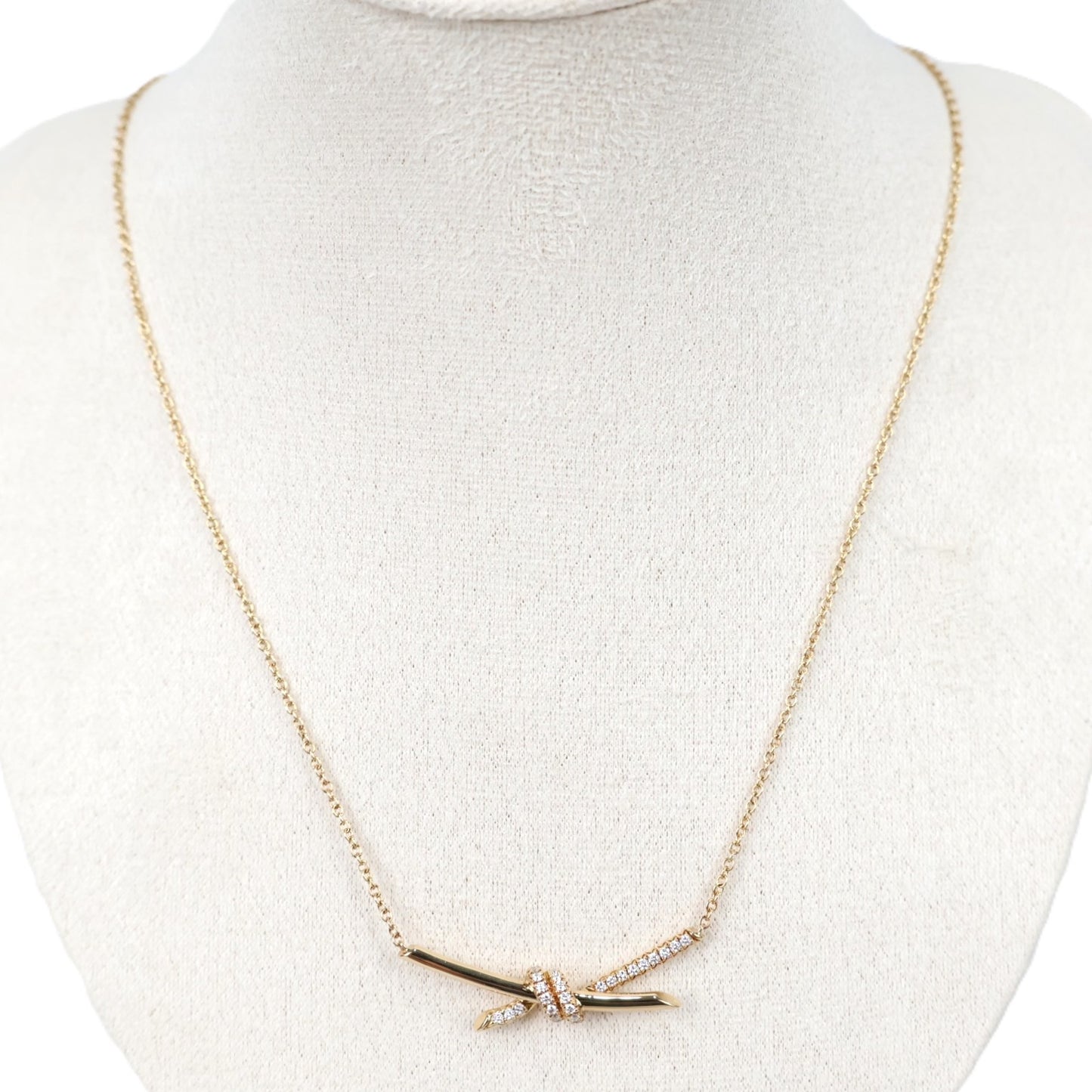 TIFFANY & Co. 68887216 Knot Necklace