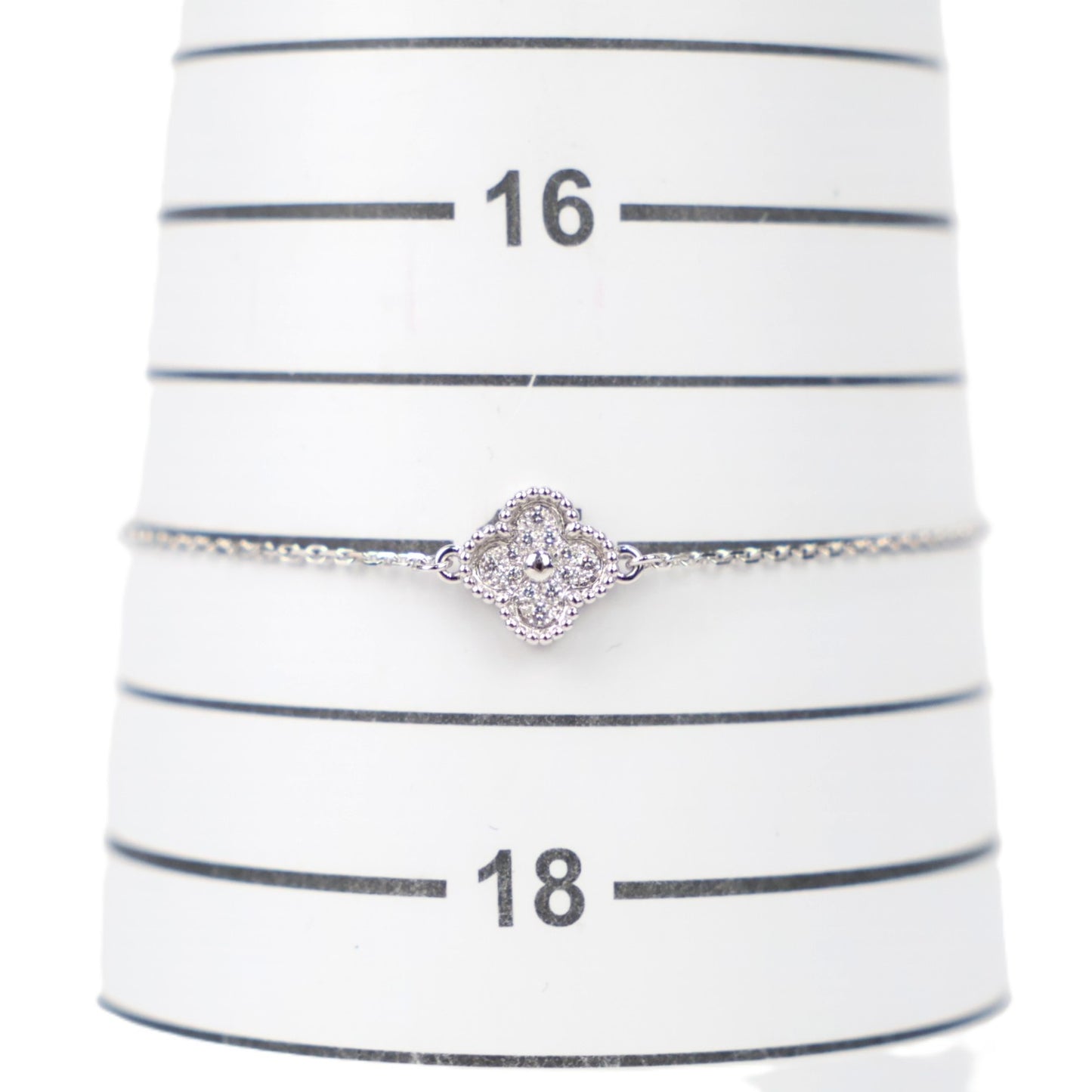 Van Cleef & Arpels VCARO85600 Sweet Alhambra Bracelet