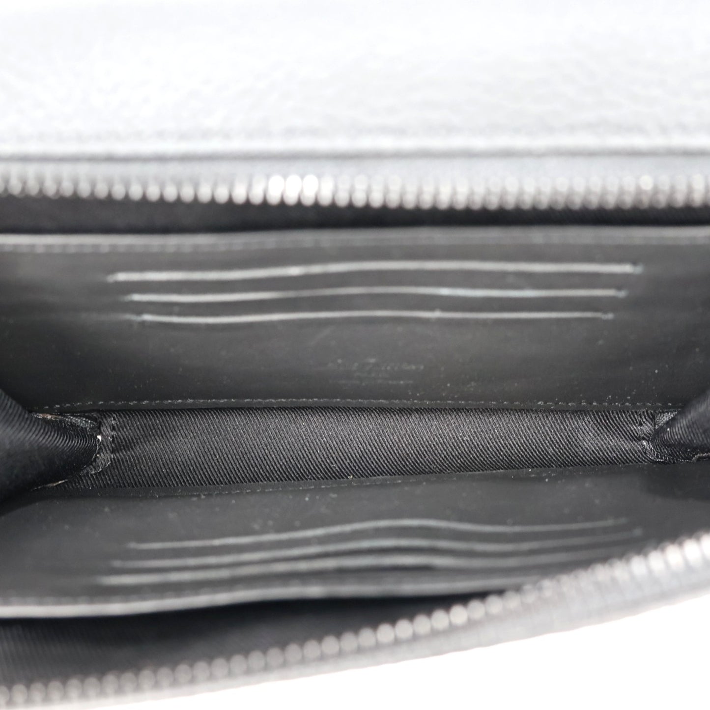 LOUIS VUITTON M59161 AEROGRAM ALPHA WEARABLE WALLET CROSSBODY BAG