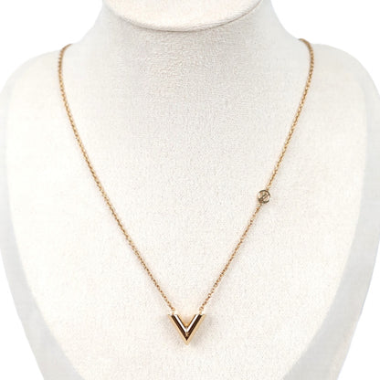 LOUIS VUITTON M00857 ESSENTIAL V NECKLACE