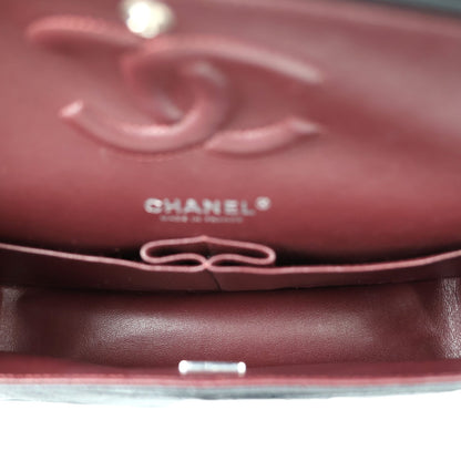 CHANEL 1112 CLASSIC FLAP MEDIUM SHOULDER BAG