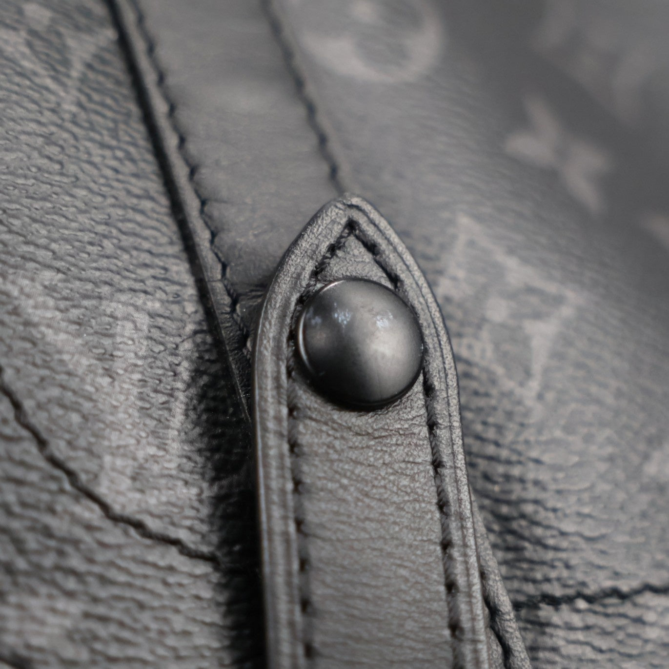 LOUIS VUITTON M45419 CHRISTOPHER MM BACKPACK