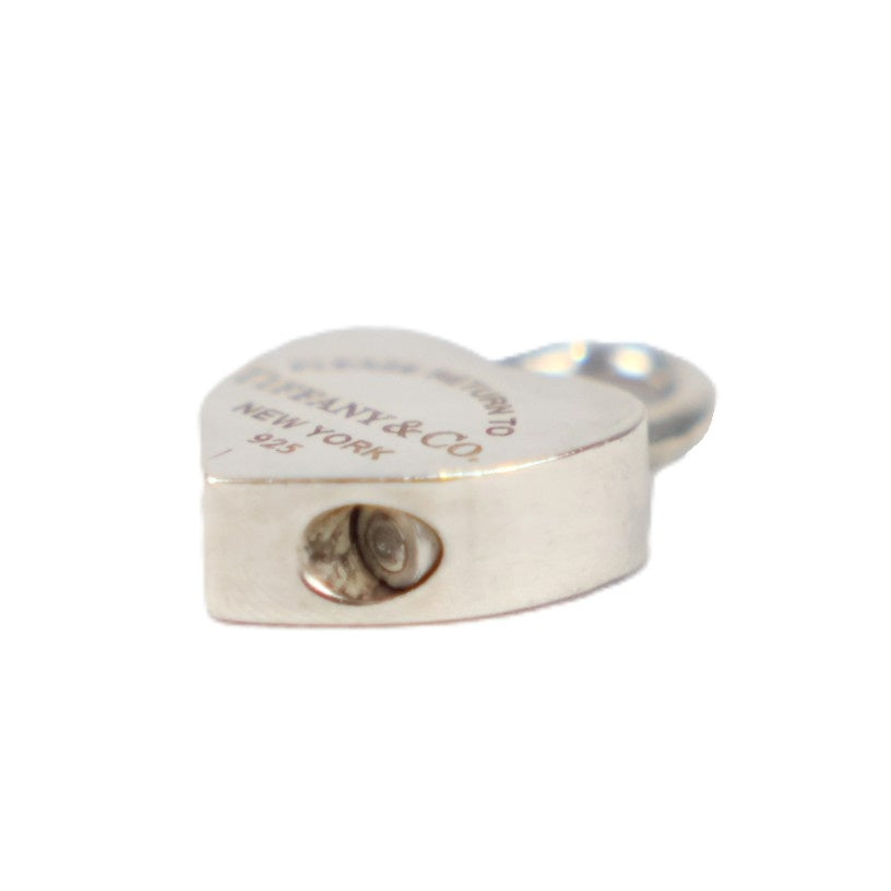 TIFFANY & Co. Return to Tiffany Heart Lock Pendant
