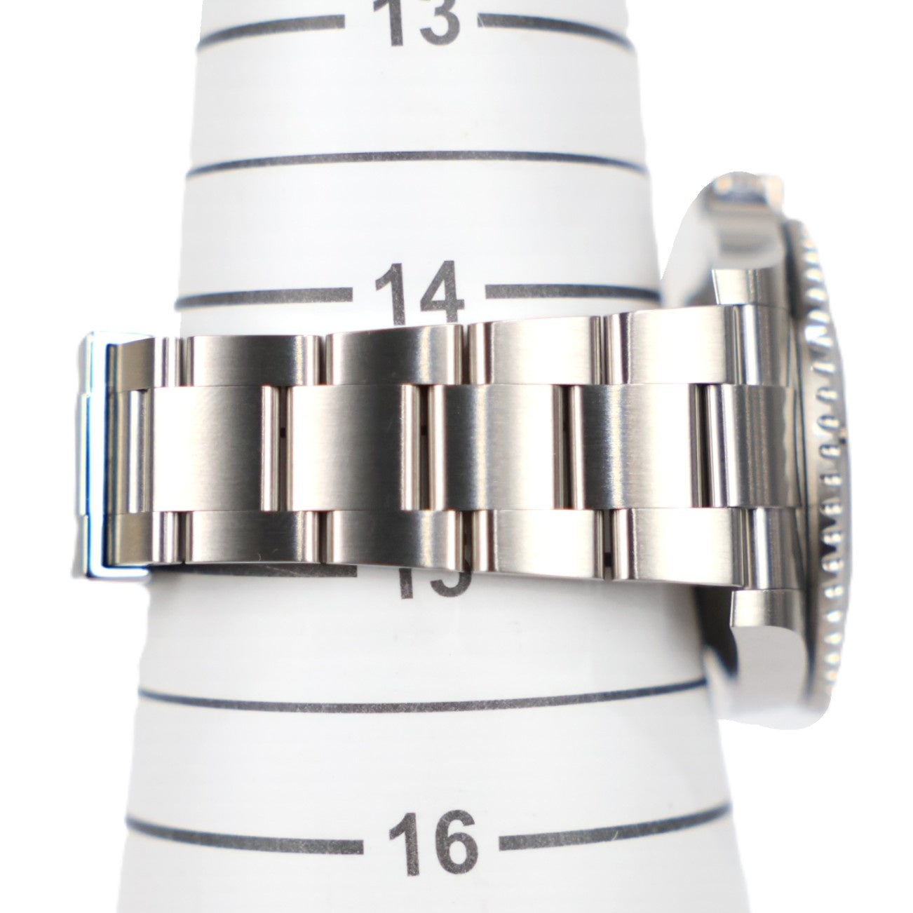 ROLEX 124060 Submariner