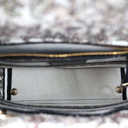 DIOR LADY D-LITE MEDIUM HANDBAG