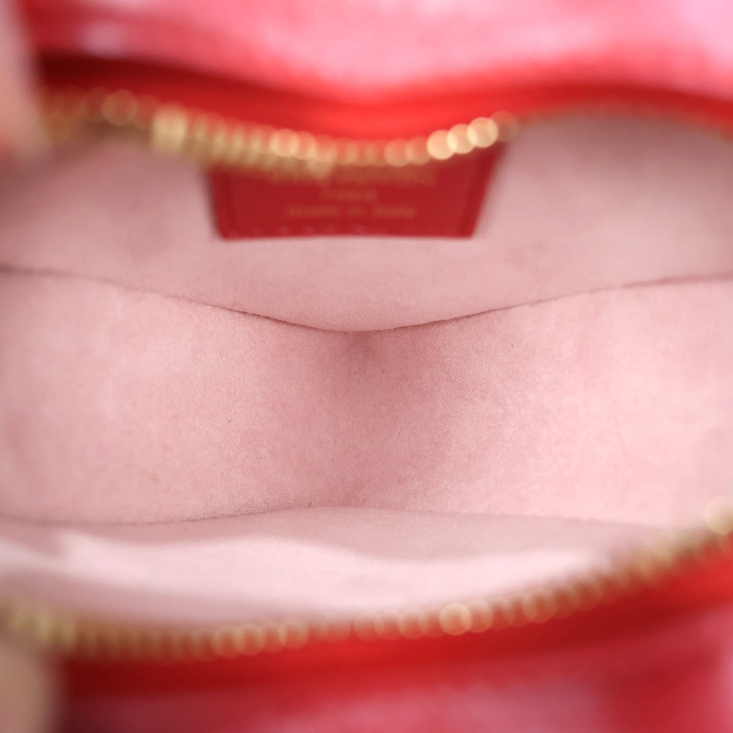 LOUIS VUITTON M80837 HEART ON CHAIN MINI BAG