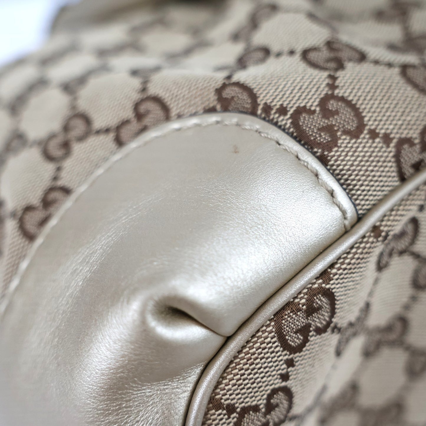 GUCCI 211986 SHOULDER BAG