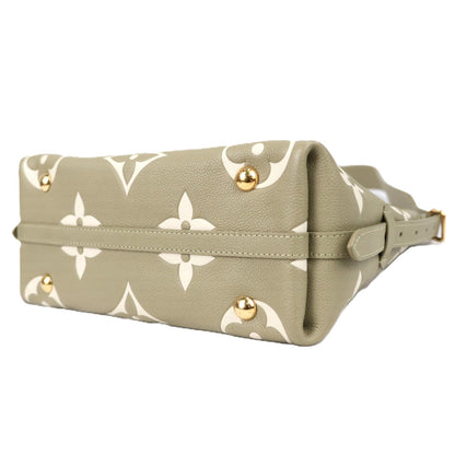 LOUIS VUITTON M46672 CARRYALL ZIP PM SHOULDER BAG