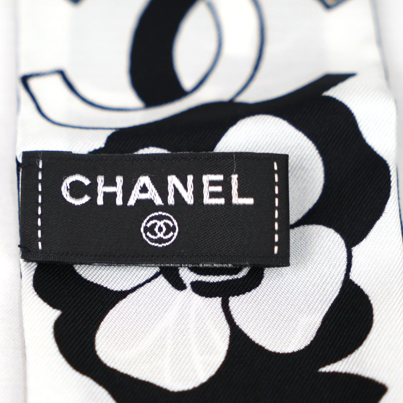 CHANEL HAIR BAND
