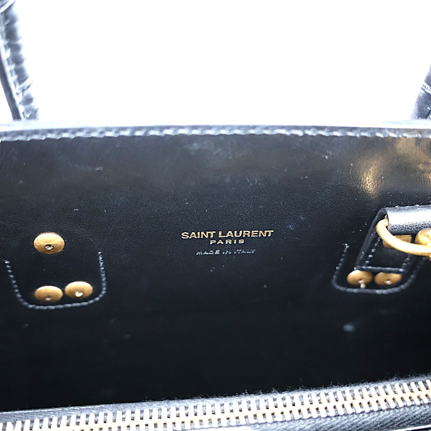 SAINT LAURENT 421863 DZEAW SAC DE JOUR BABY HANDBAG