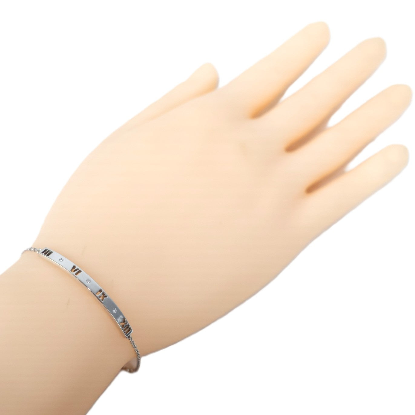 TIFFANY & Co. Atlas Pierced Bar Bracelet