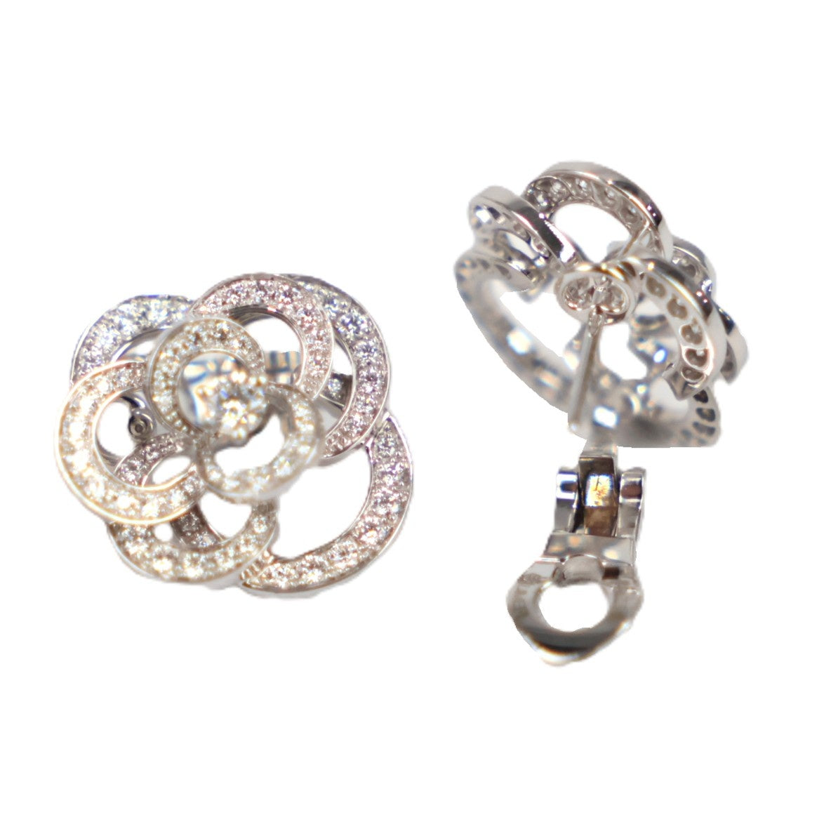 CHANEL J2672 Fil de Camelia Earrings