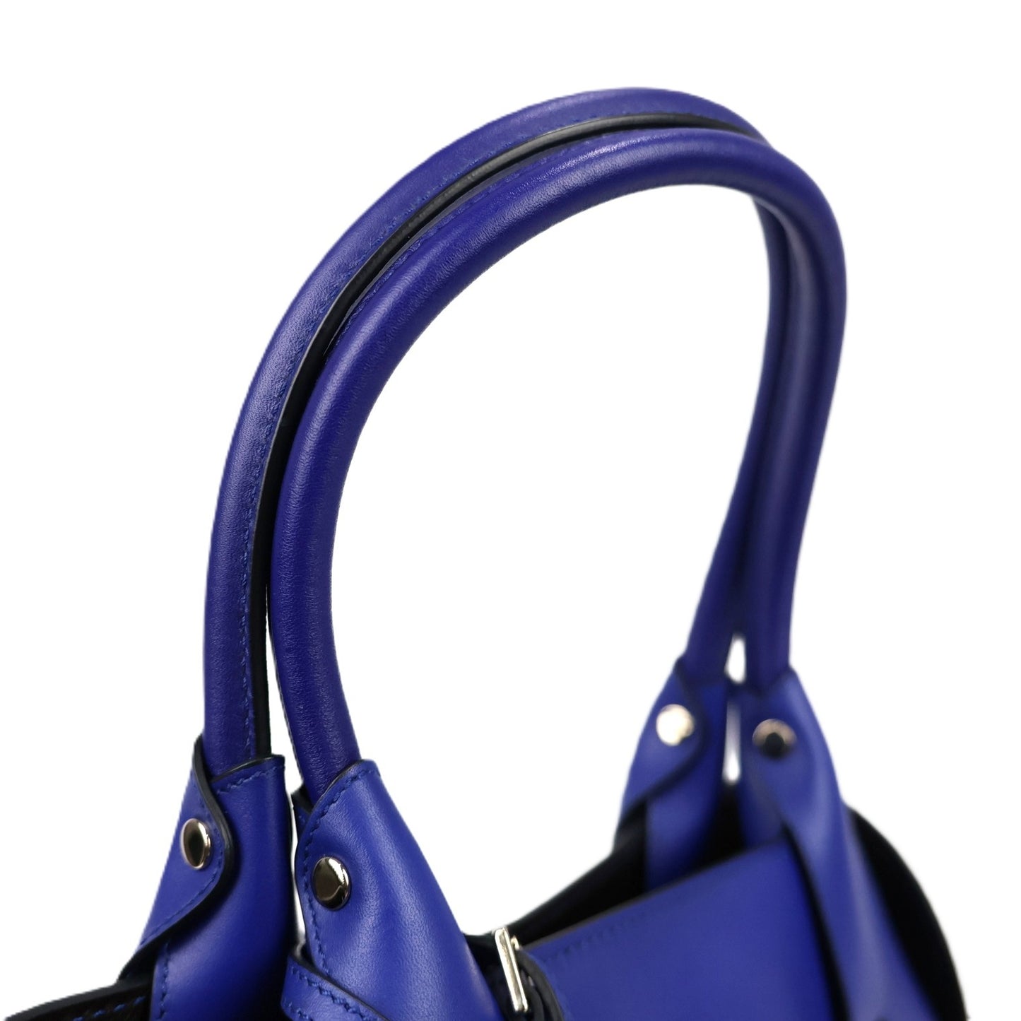 TODS XBWAMGA03008PM640D SHOPPING MEDIA