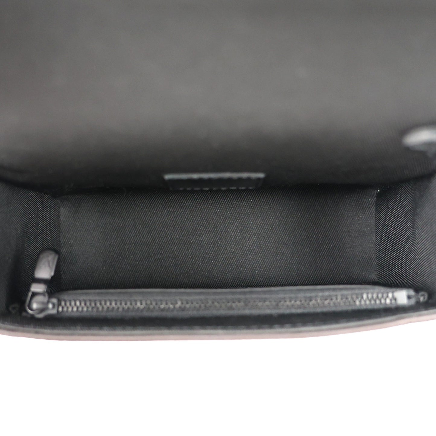 LOUIS VUITTON M83613 STEAMER WEARABLE WALLET MINI BAG
