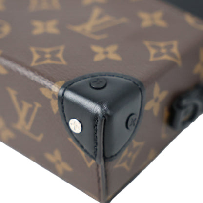 LOUIS VUITTON M83613 STEAMER WEARABLE WALLET MINI BAG