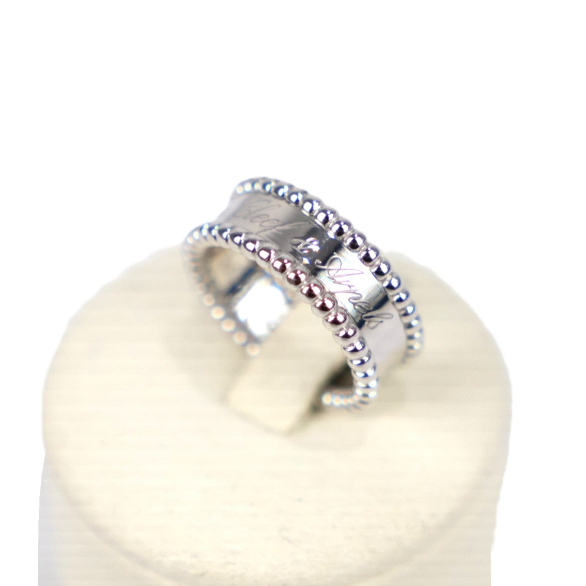 Van Cleef & Arpels VCARN32353 Perlee Signature #53 Ring