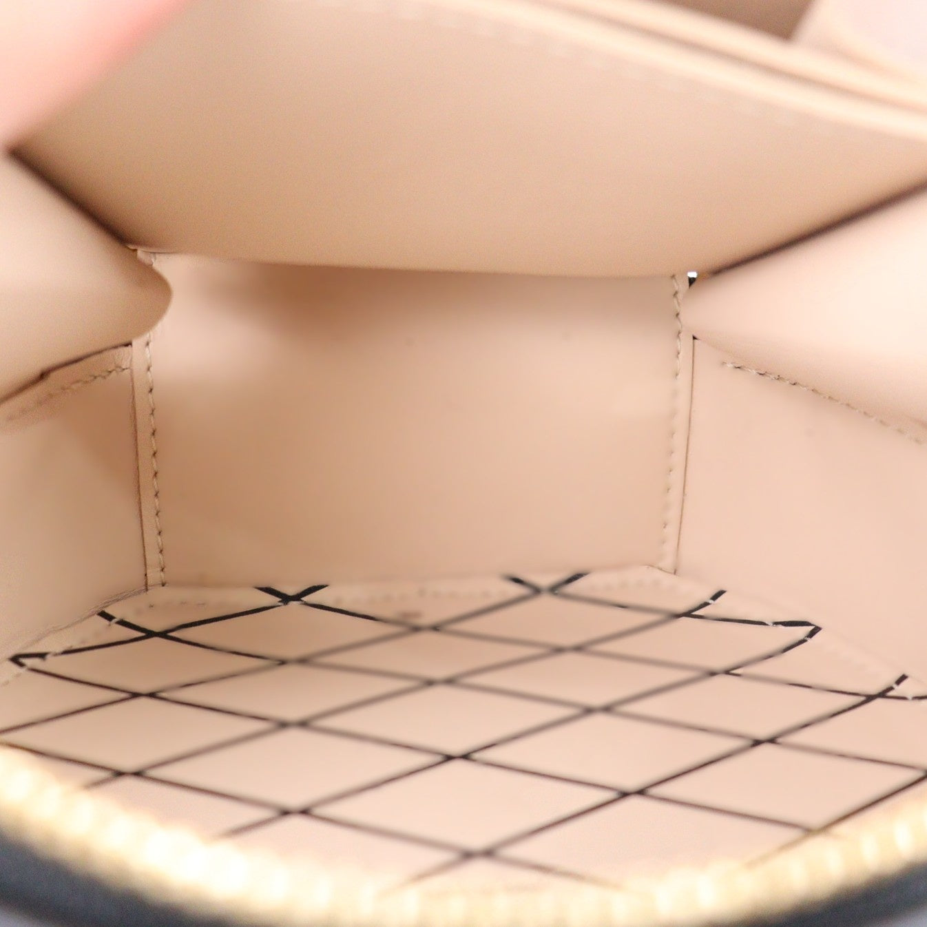 LOUIS VUITTON M68276 BOITE CHAPEAU MINI MINI BAG