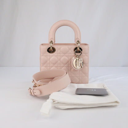 DIOR M0538OCAL LADY DIOR SMALL HANDBAG