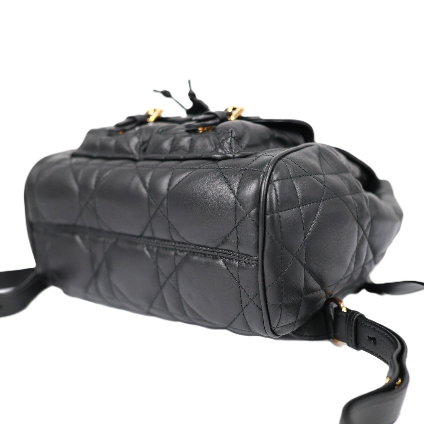 DIOR M6301UNOZ CARO MEDIUM BACKPACK