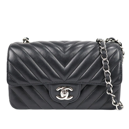 CHANEL 69900 CLASSIC FLAP SMALL SHOULDER BAG