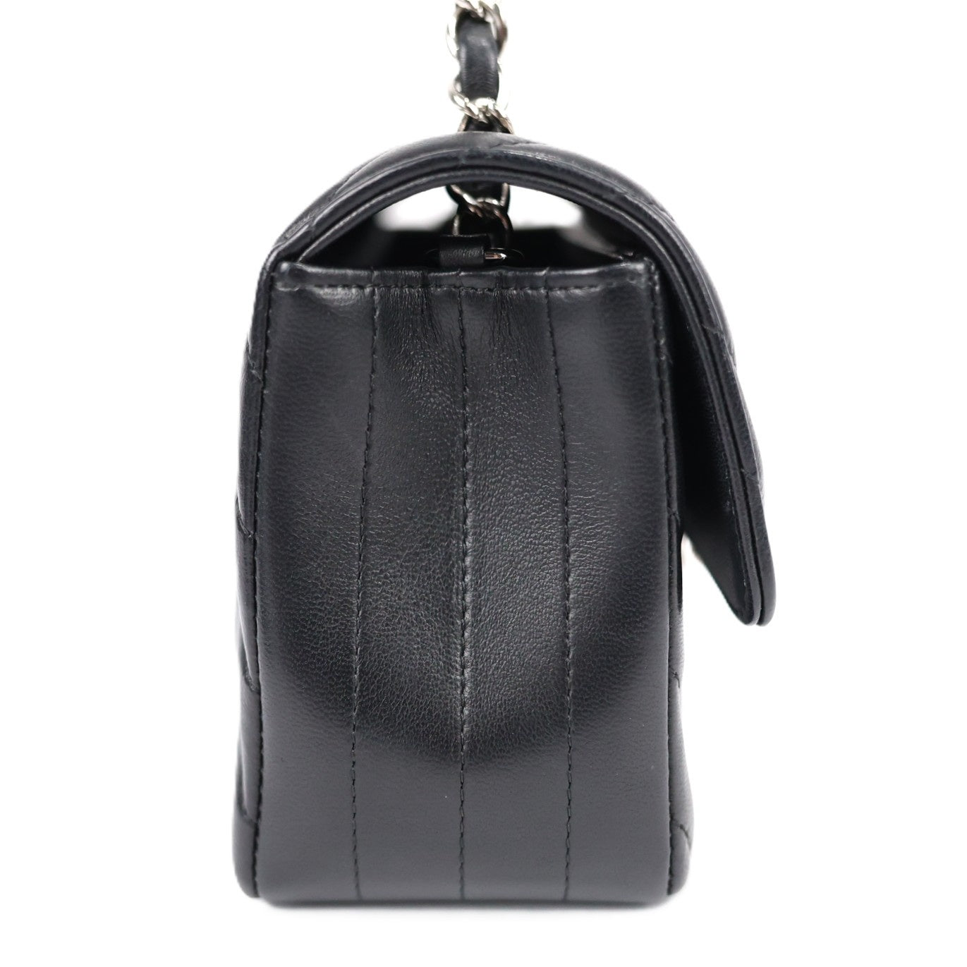 CHANEL 69900 CLASSIC FLAP SMALL SHOULDER BAG