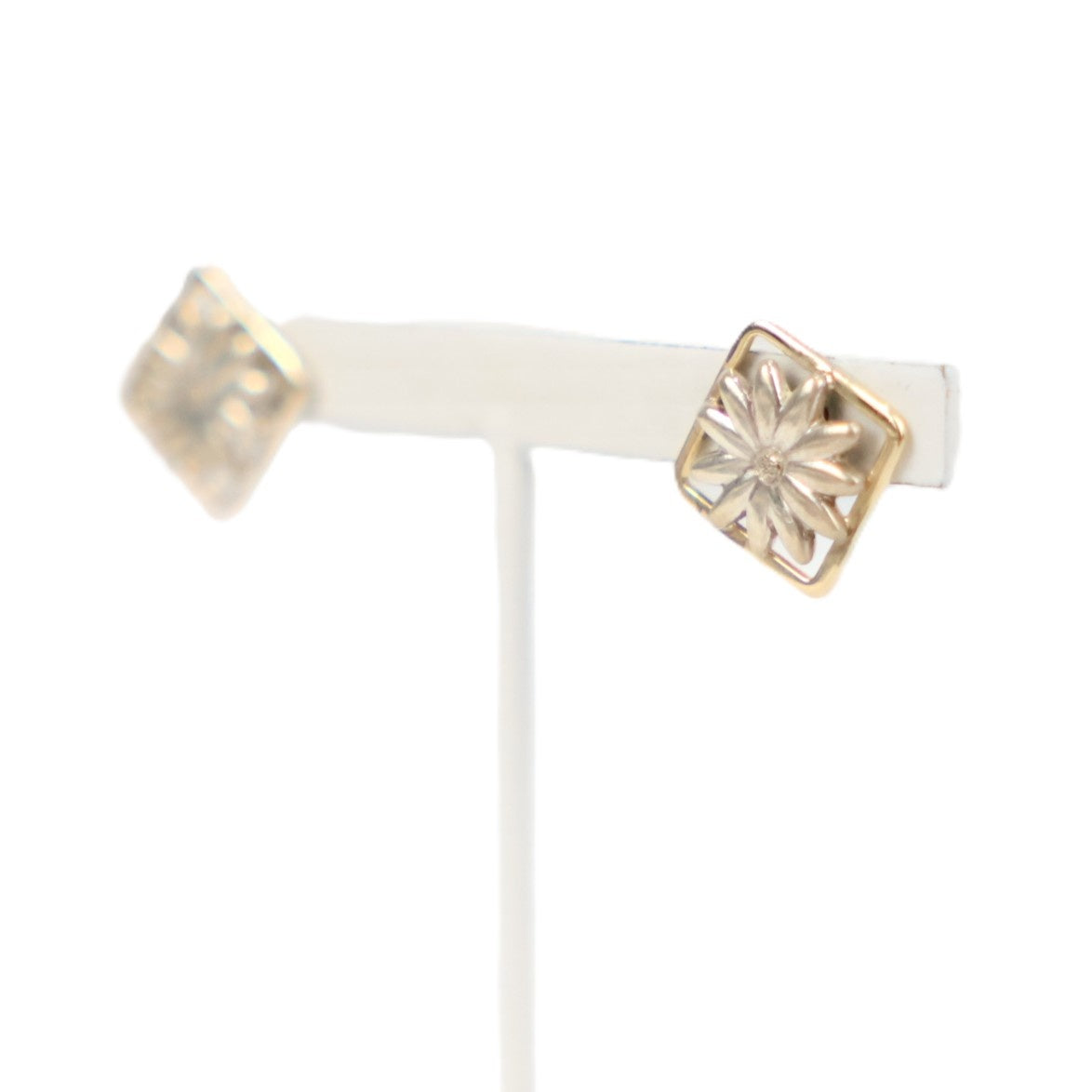 TIFFANY & Co. Daisy Earrings