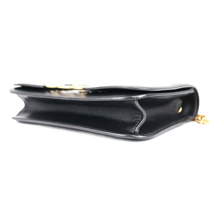 CELINE 199813EPA TRIOMPHE FRAME MEDIUM SHOULDER BAG