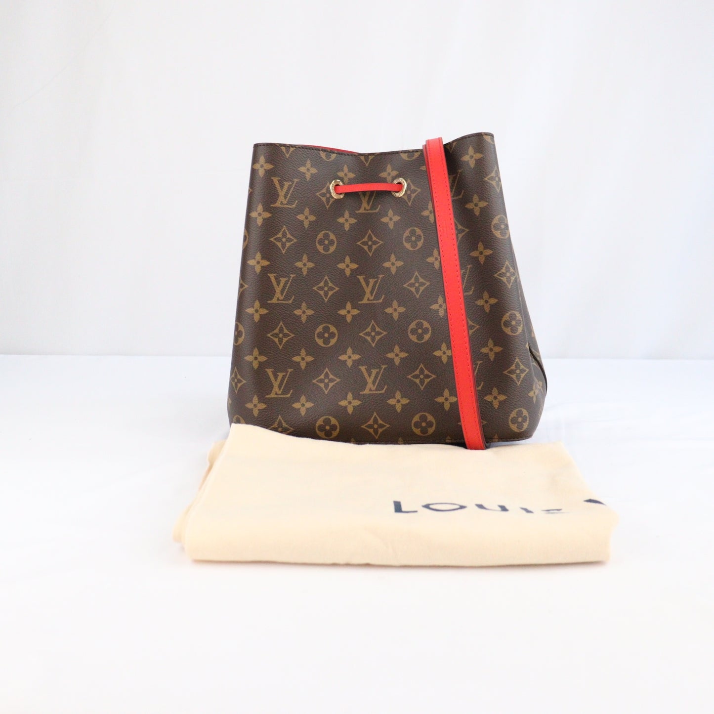LOUIS VUITTON M44021 NEONOE MM SHOULDER BAG