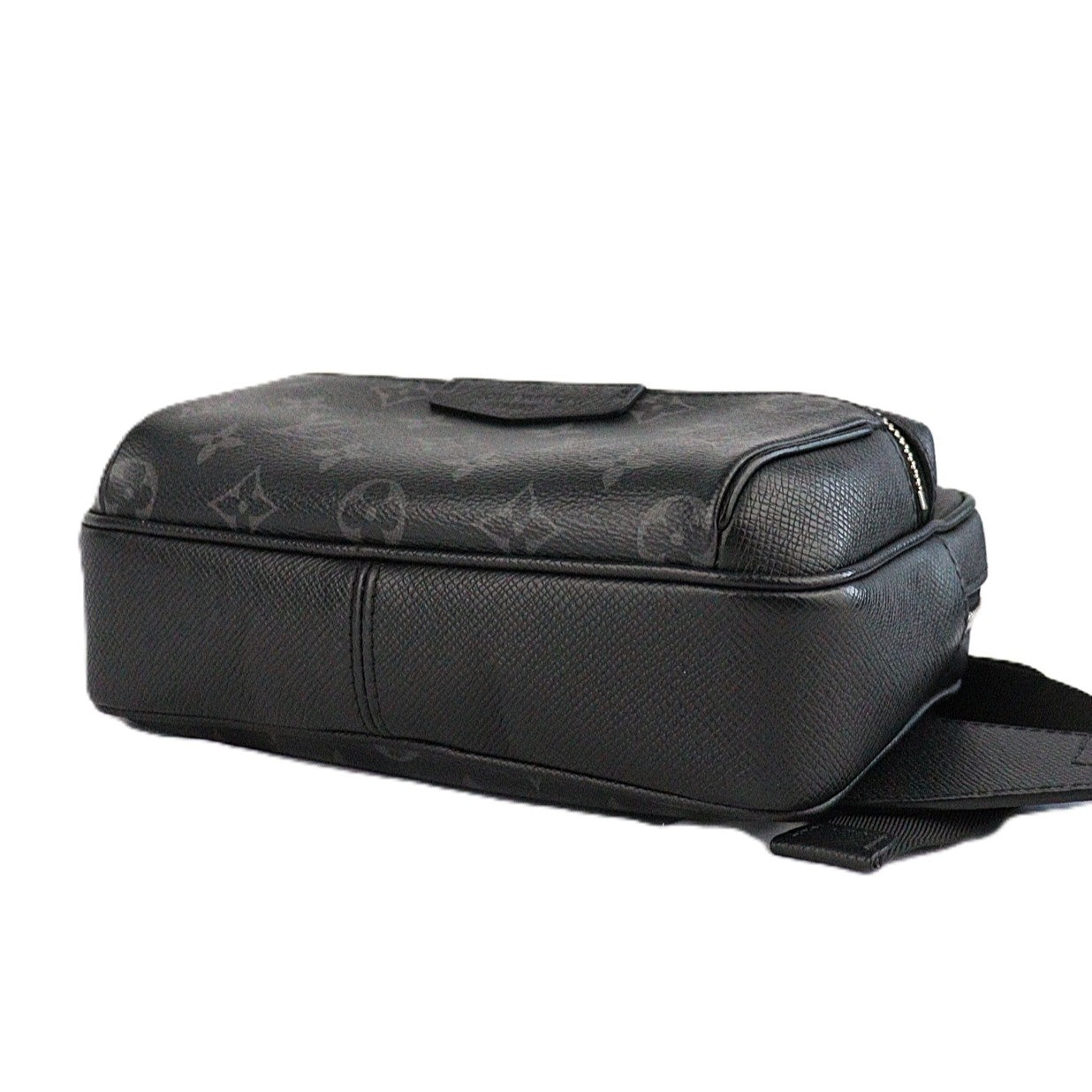 LOUIS VUITTON M30245 BUMBAG OUTDOOR BODY BAG