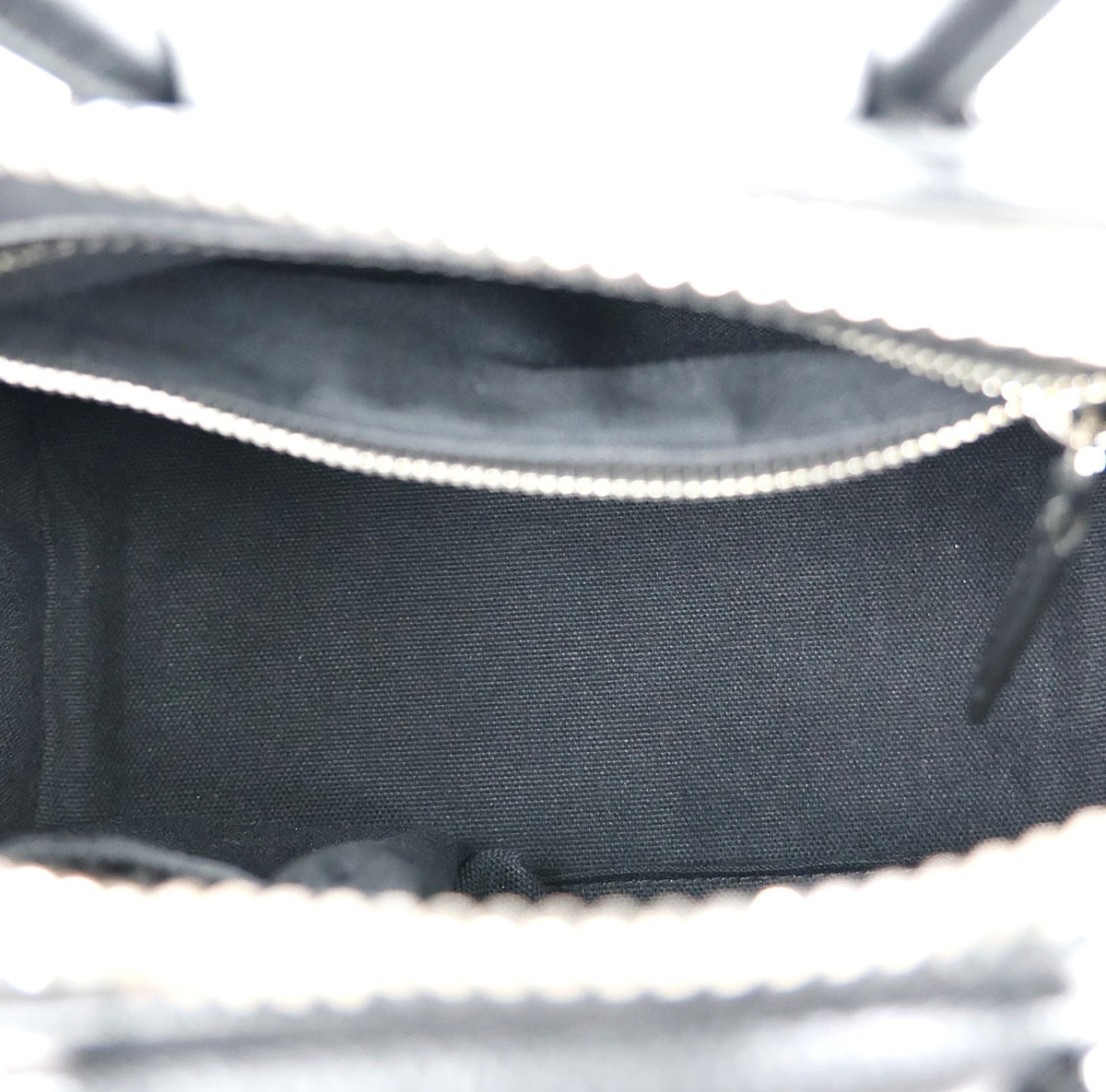 GIVENCHY BB500JB0EW ANTIGONA MINI HANDBAG