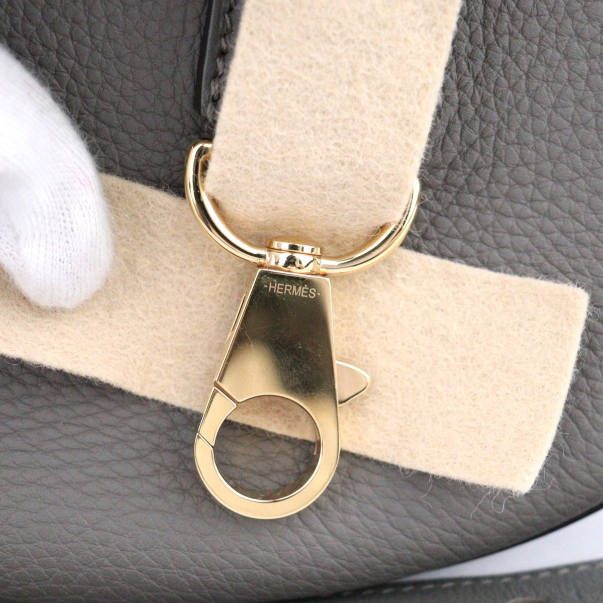 HERMES 085871CP ARCON PETIT SHOULDER BAG