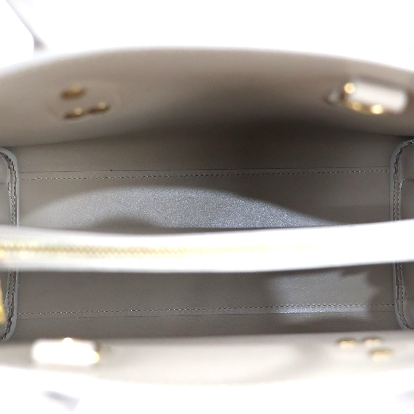 SAINT LAURENT 421863 B68VN SAC DE JOUR BABY HANDBAG