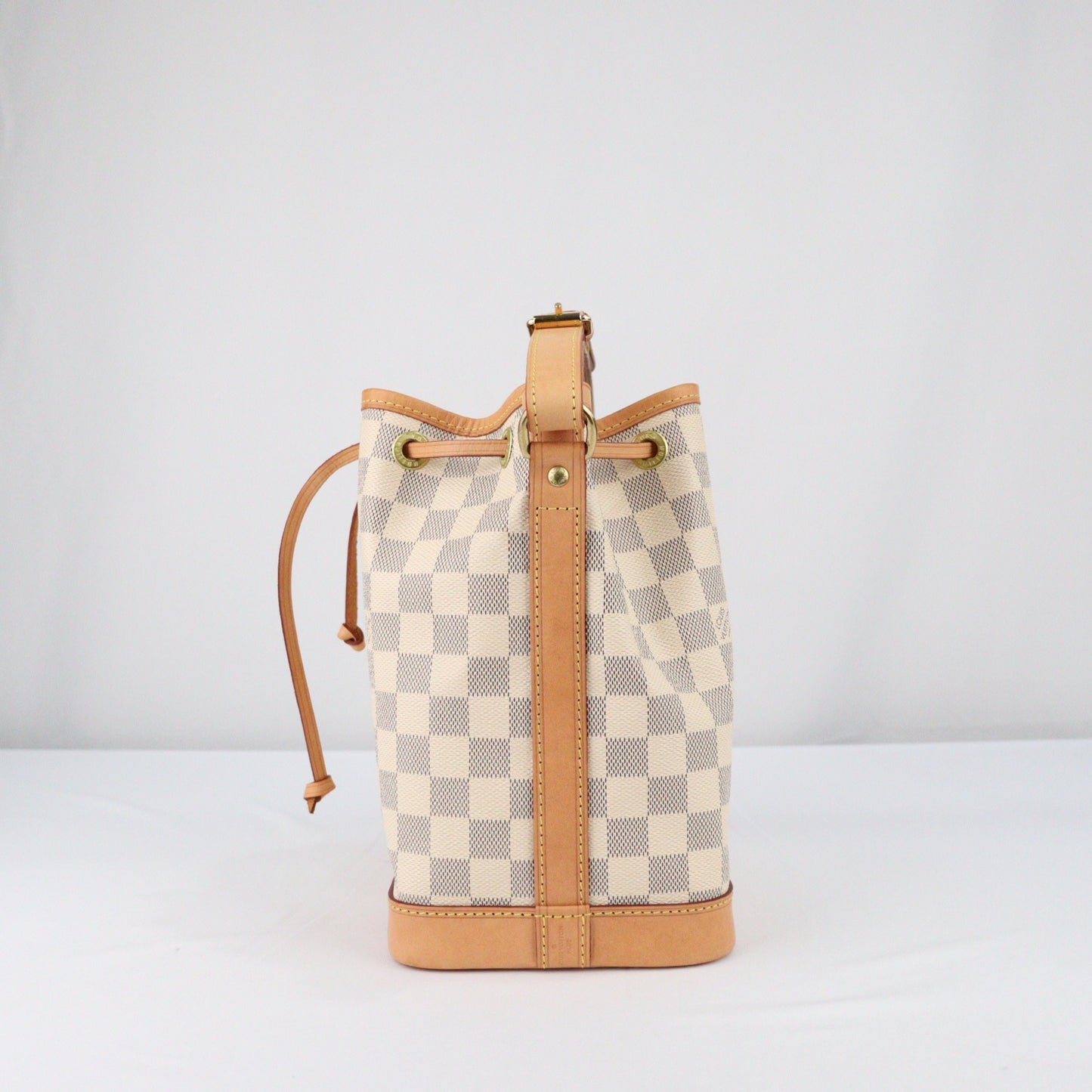 LOUIS VUITTON N41220 NOE BB SHOULDER BAG
