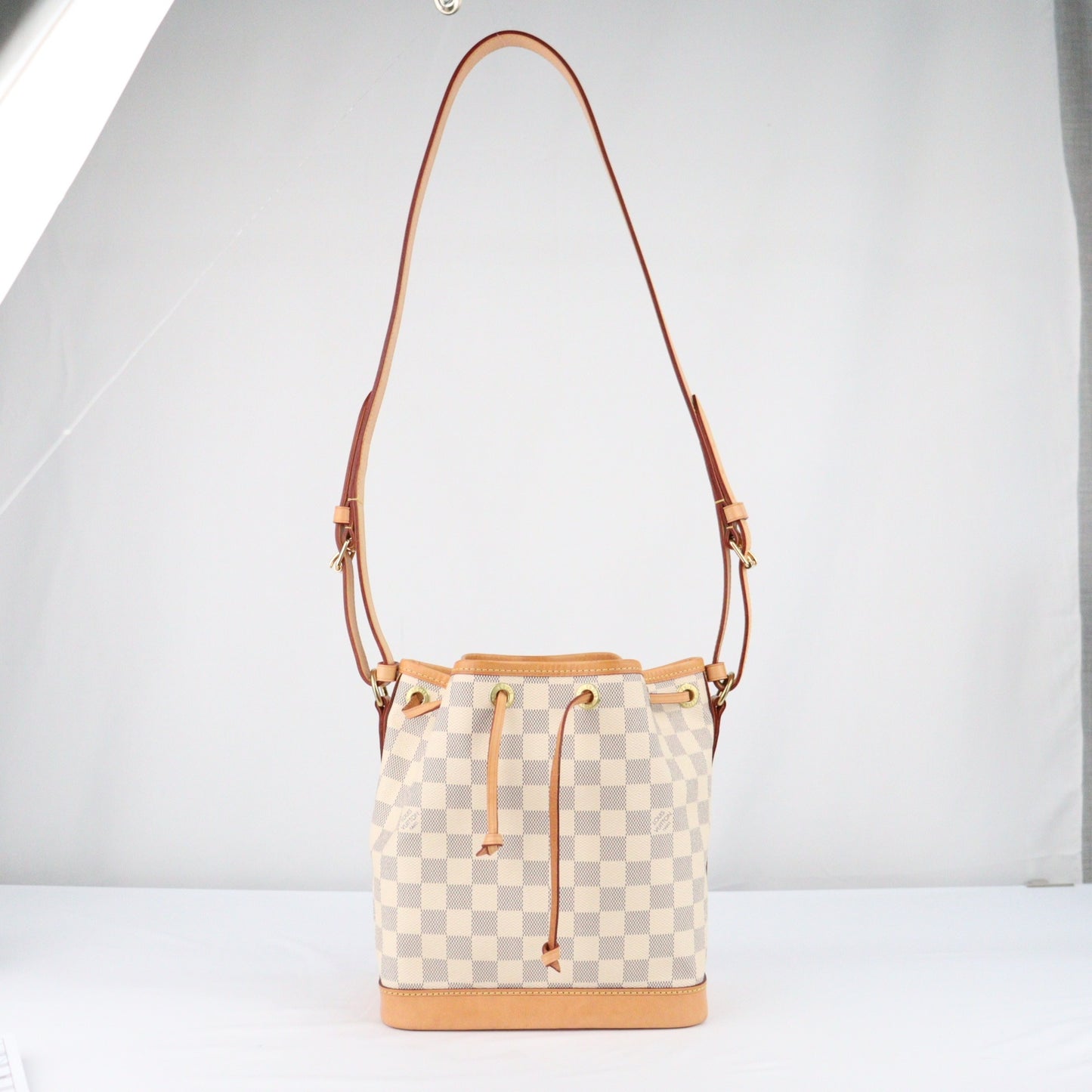 LOUIS VUITTON N41220 NOE BB SHOULDER BAG