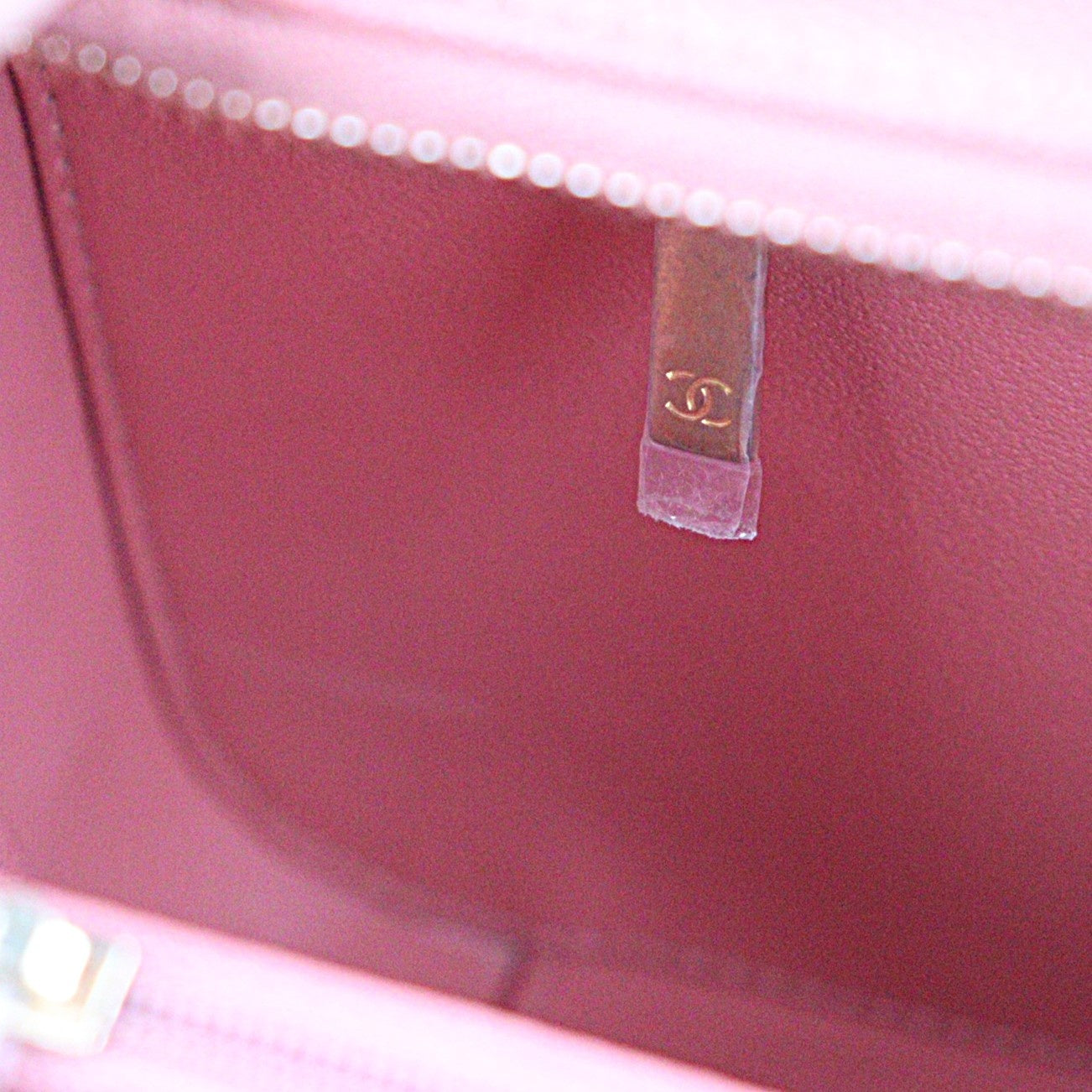 CHANEL 93343 CC FELIGREE VANITY BAG