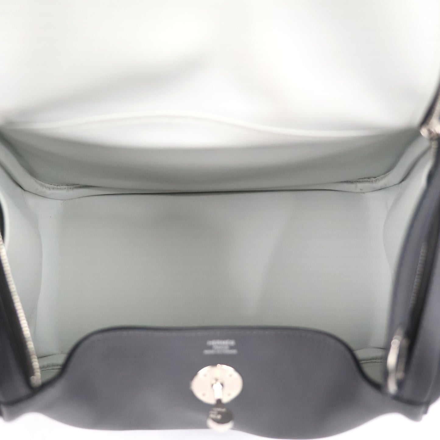 HERMES 070416CK LINDY VERSO 26 SHOULDER BAG