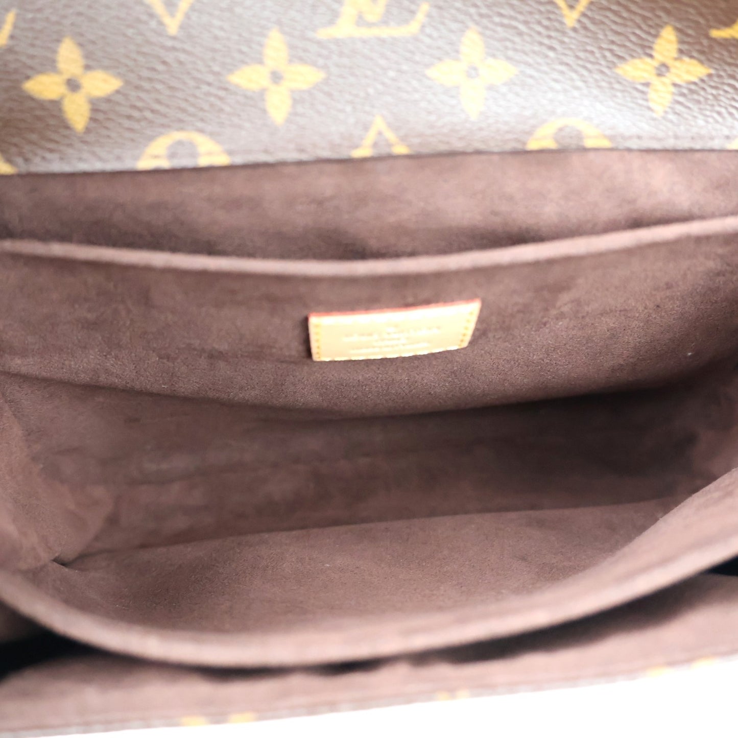LOUIS VUITTON M44875 POCHETTE METIS MM CROSSBODY BAG