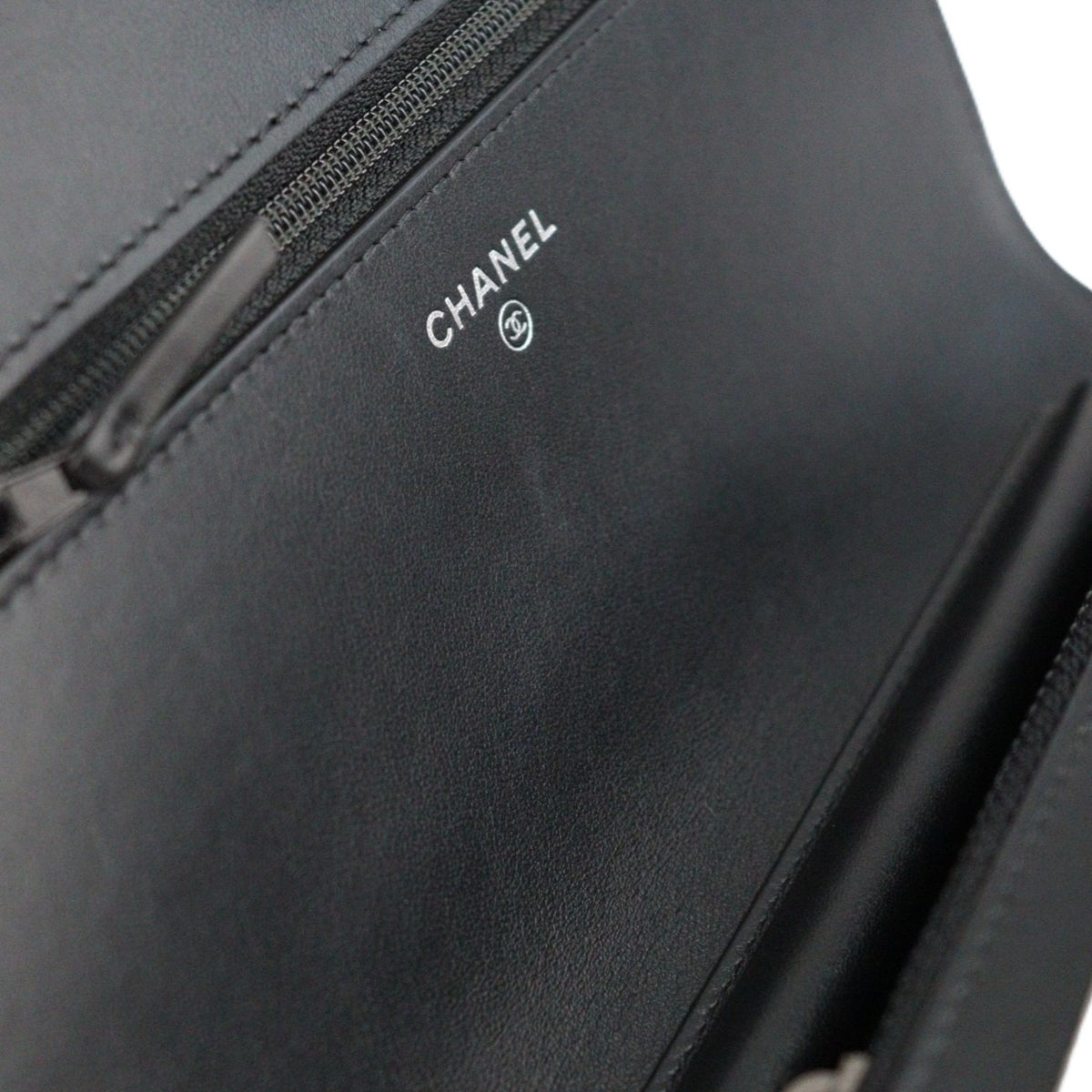CHANEL AP1117 BOY CHANEL WALLET ON CHAIN