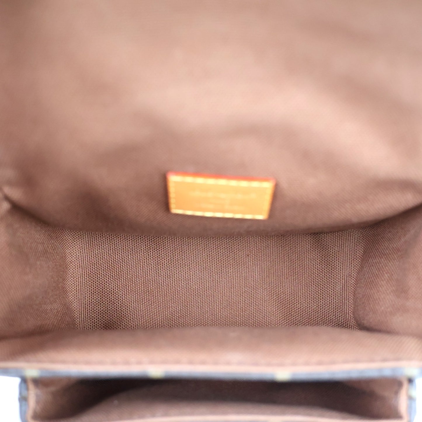 LOUIS VUITTON M14742 CARGO WEARABLE WALLET MINI BAG