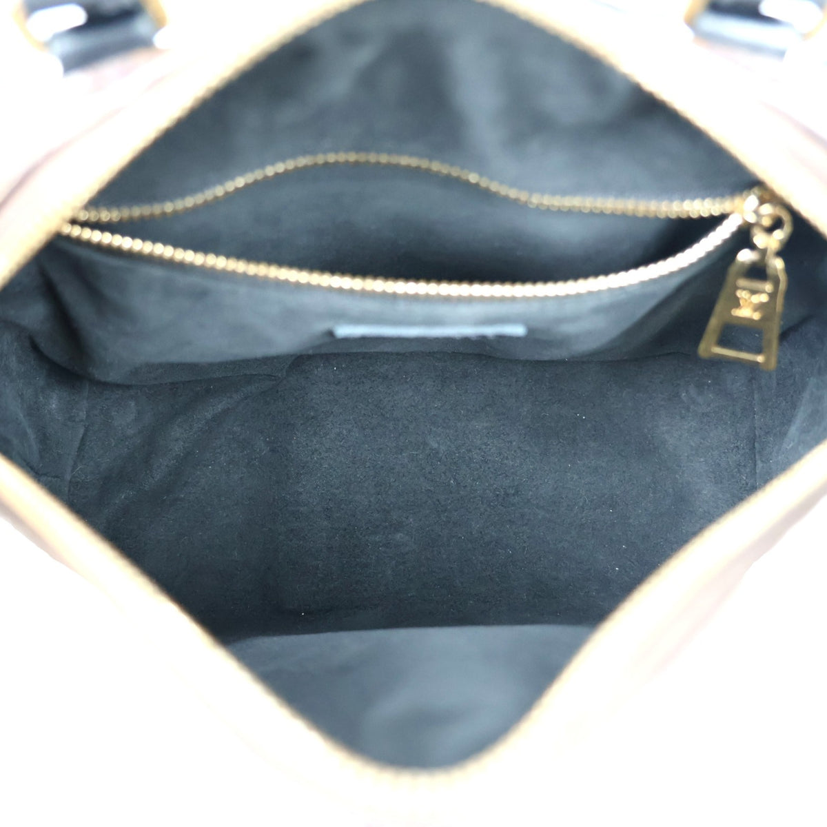 LOUIS VUITTON M45571 PETITE MALLE SOUPLE HANDBAG