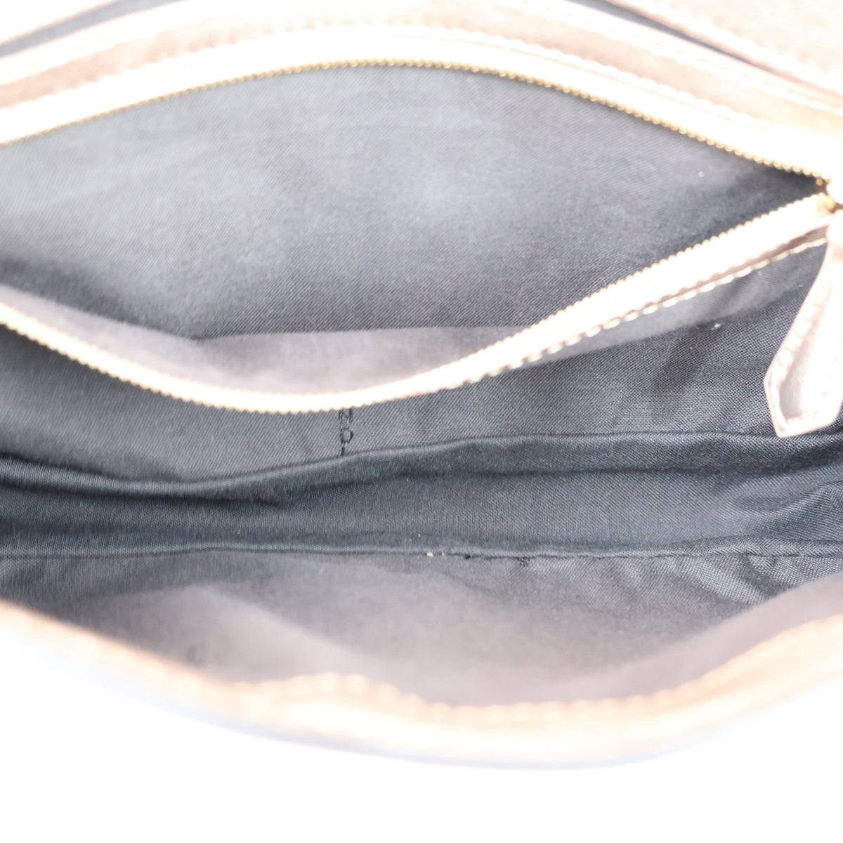 FENDI 8BR600 AAT7 BAGUETTE SHOULDER BAG