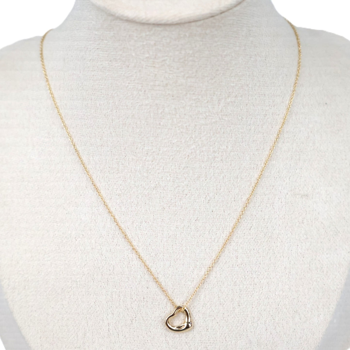 TIFFANY & Co. 60018402 Open Heart Necklace