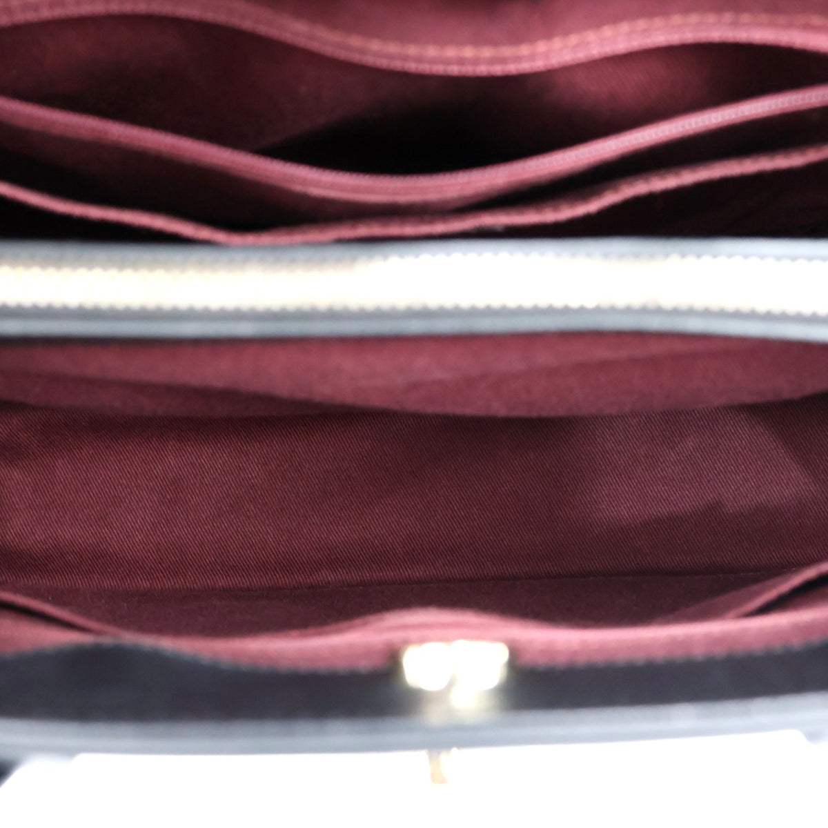 CHANEL A69930 MEDIUM TOTE BAG