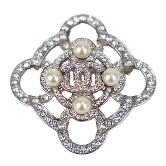 CHANEL BROOCH