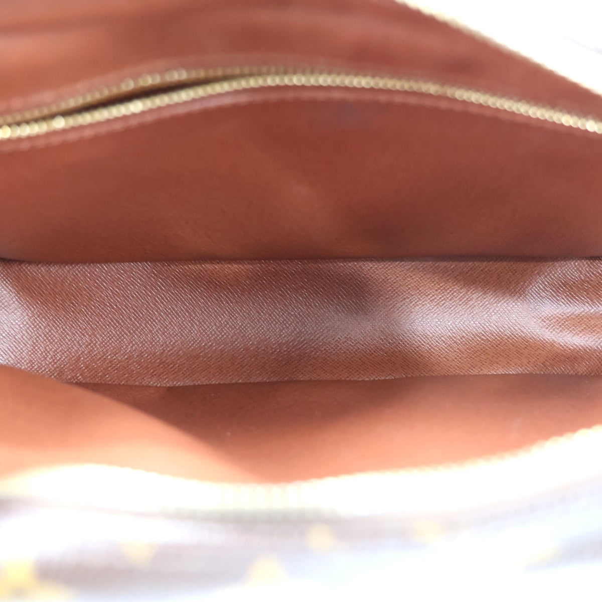 LOUIS VUITTON M51274 TROCADERO CROSSBODY BAG