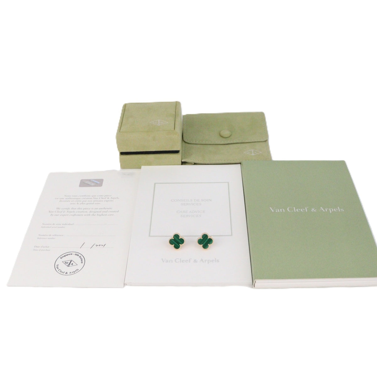 Van Cleef & Arpels VCARO3QL00 Vintage Alhambra Earrings